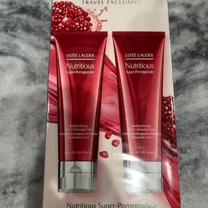 Estée Lauder Nutritious Super-Pomegranate Cleansing Foam Set
